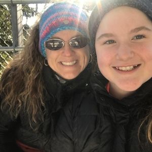 Meet your Posher, Dena